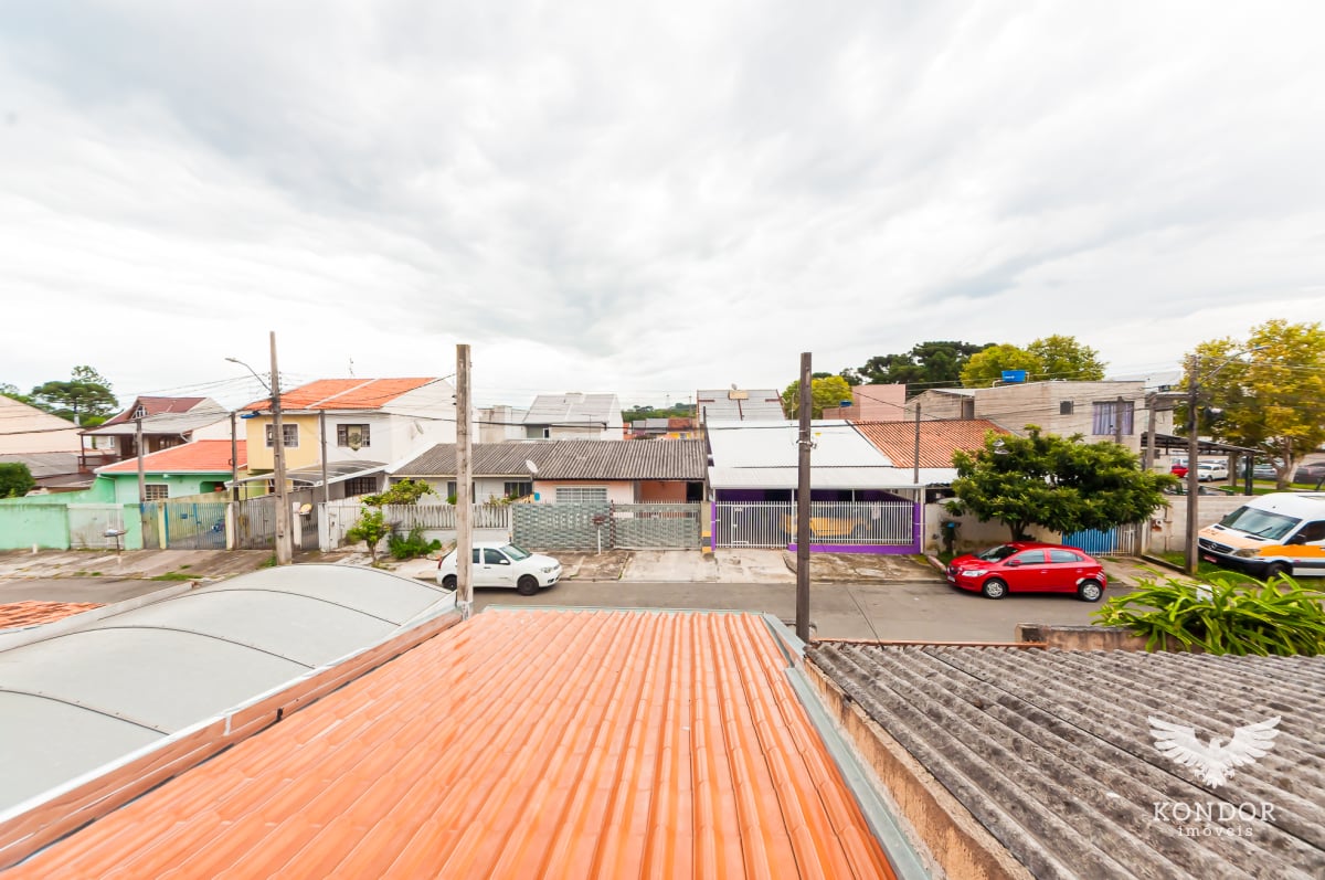Sobrado na CIDADE INDUSTRIAL com 98m²