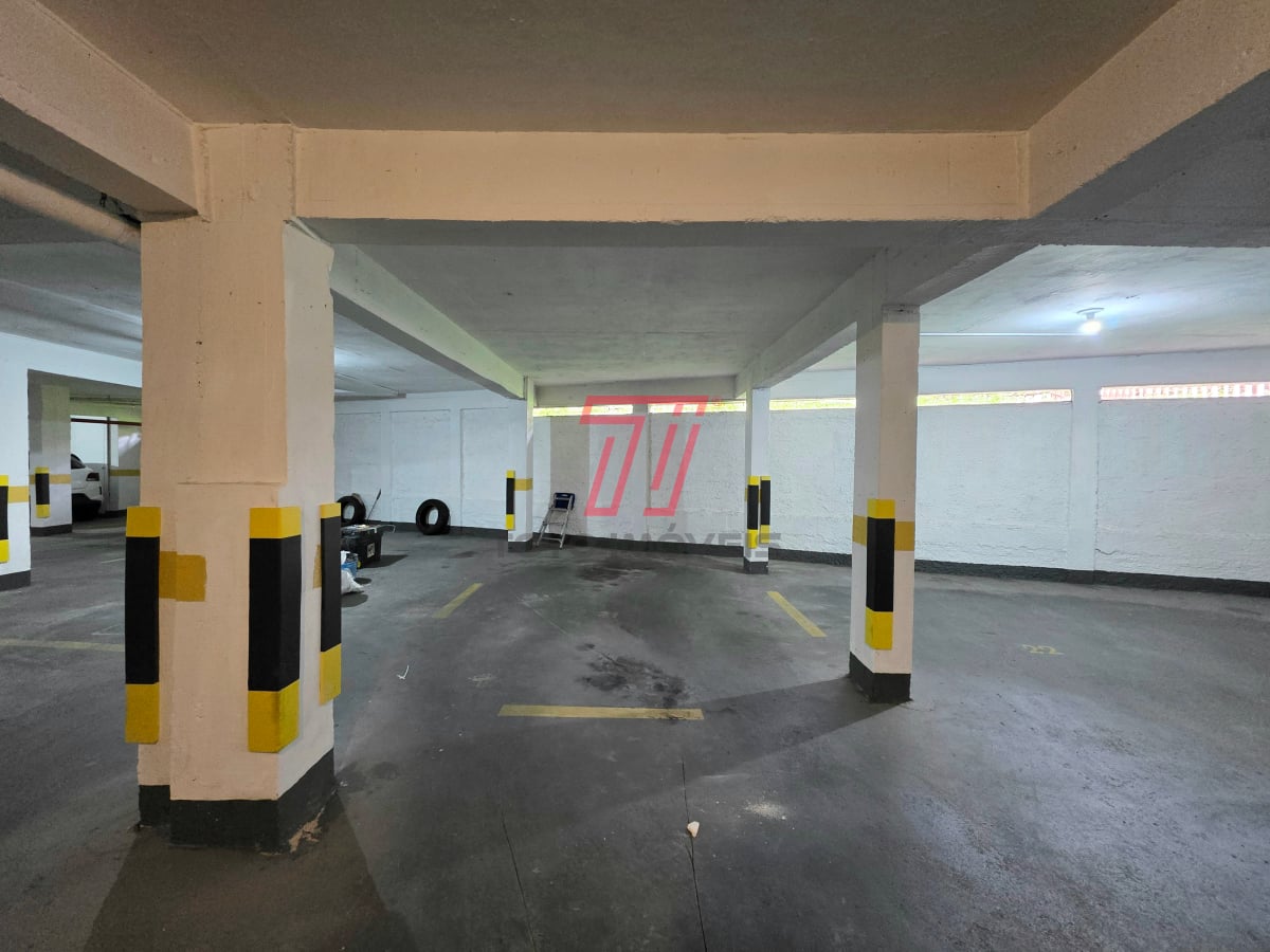 Apartamento com 3 dormitórios à venda com 123,53m² no Ed. Marien, bairro Alto da Glória