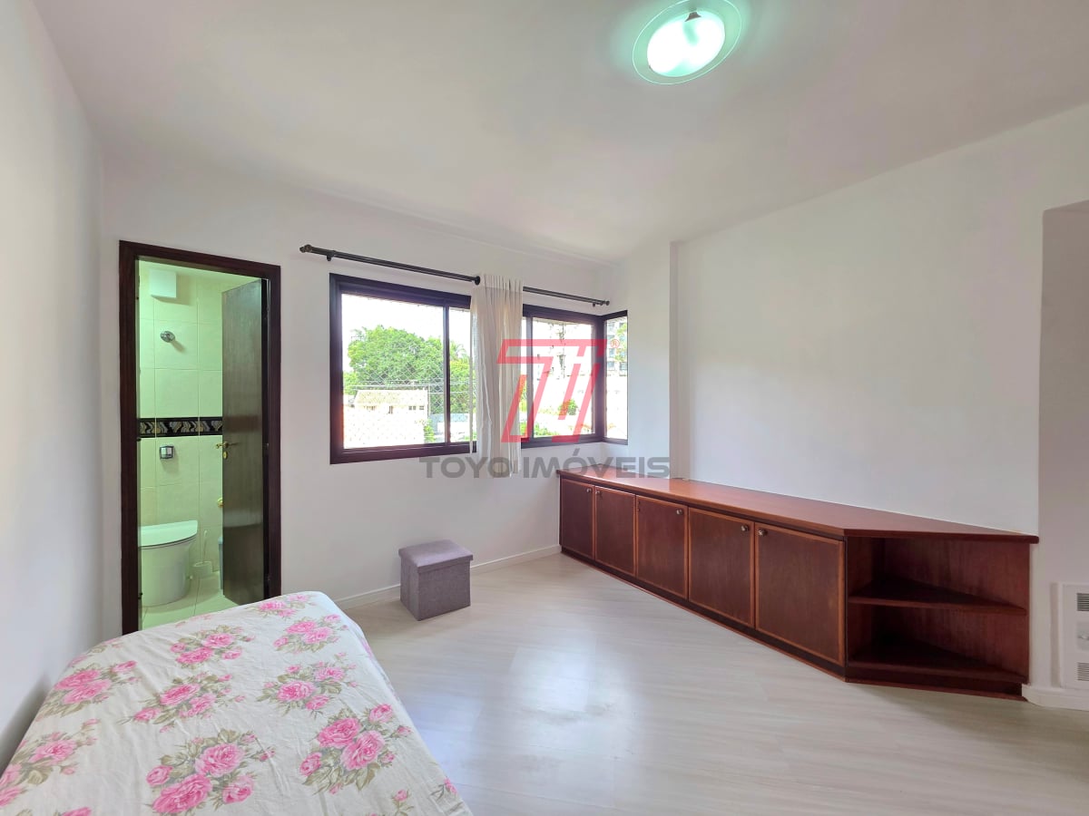 Apartamento com 3 dormitórios à venda com 123,53m² no Ed. Marien, bairro Alto da Glória