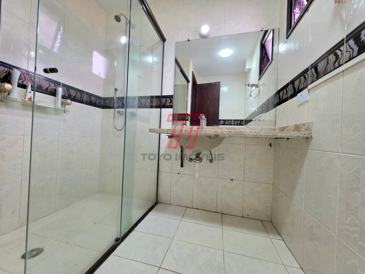 Apartamento com 3 dormitórios à venda com 123,53m² no Ed. Marien, bairro Alto da Glória