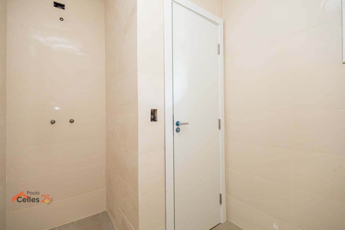 Venda Sobrado em Condomínio 2 Quartos Pilarzinho Curitiba