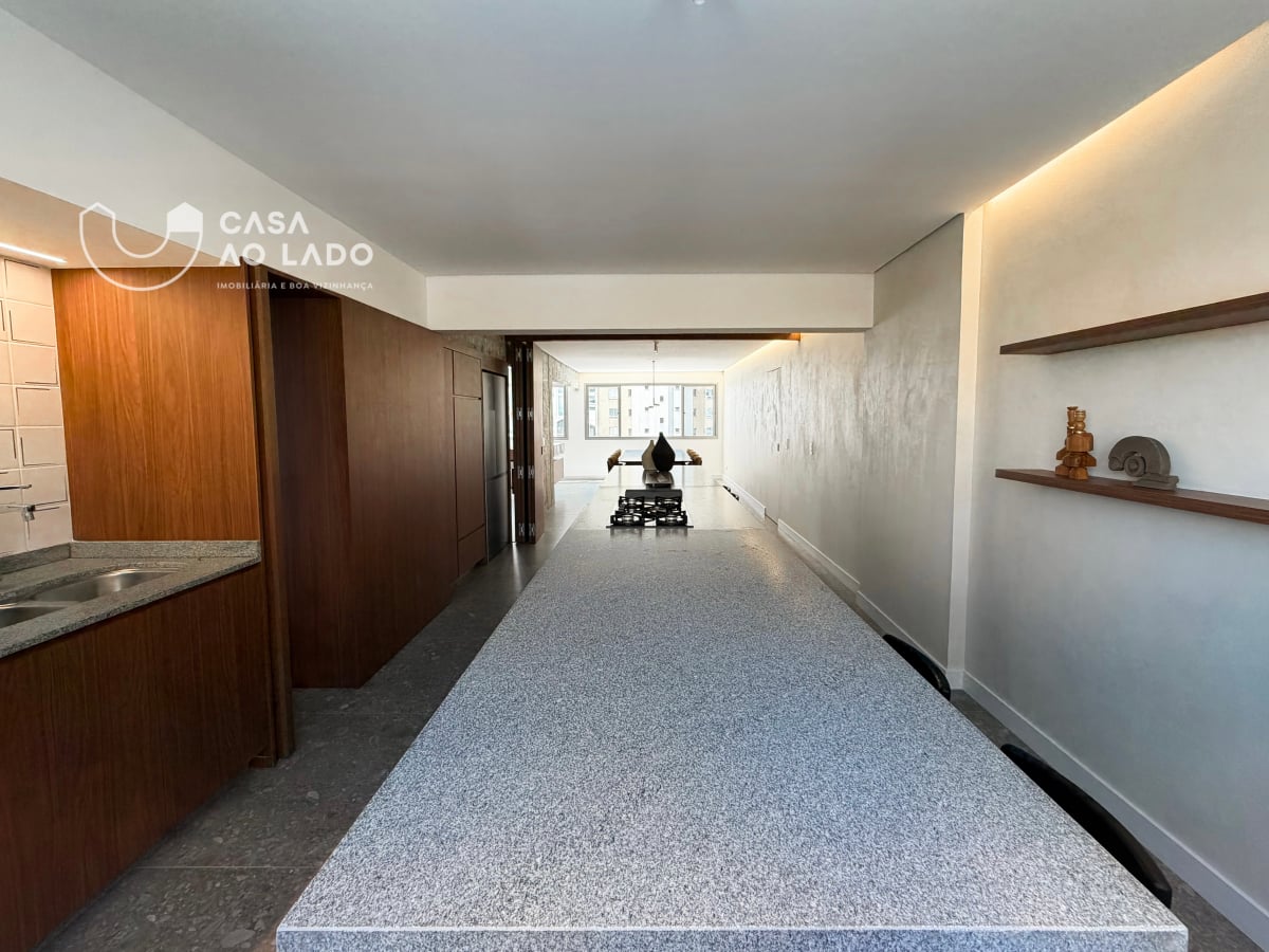 Retrofit Pronto para Morar com 215m² e 3 suítes no Rebouças