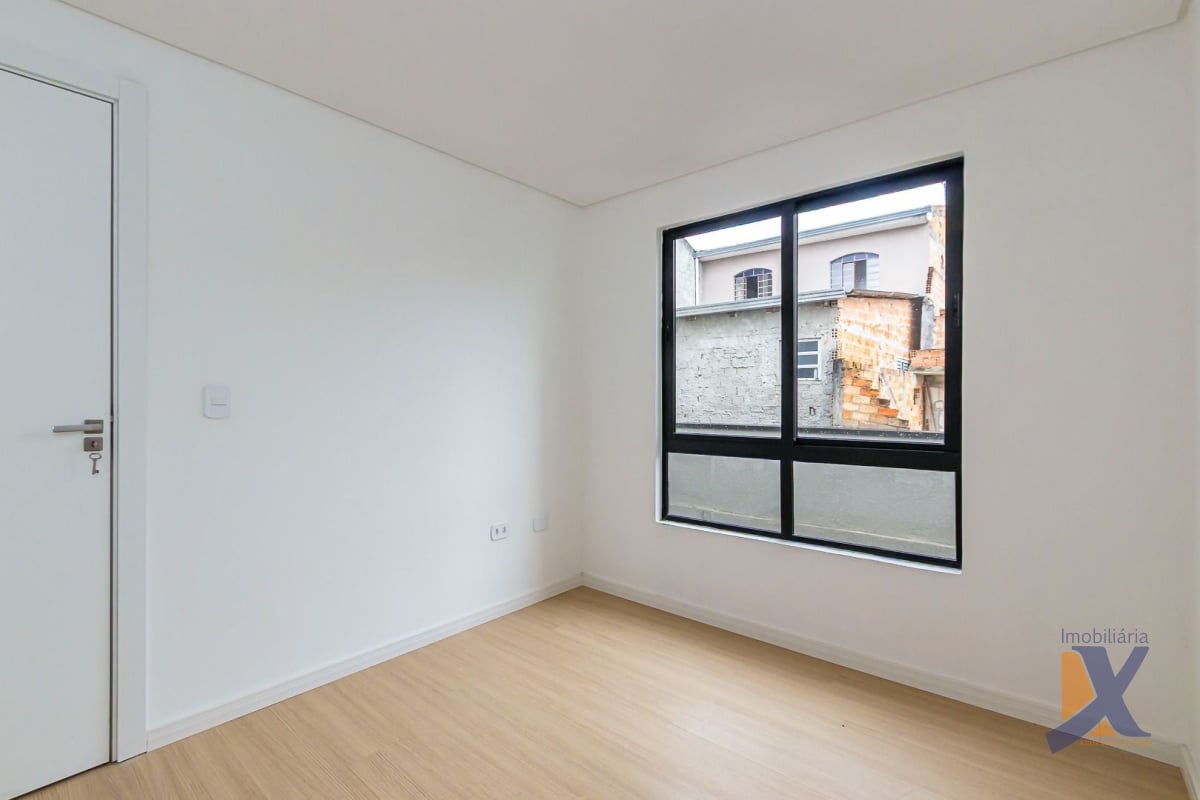 Sobrado com 3 dormitórios à venda, 105 m² por R$ 677.000,00 - Xaxim - Curitiba/PR