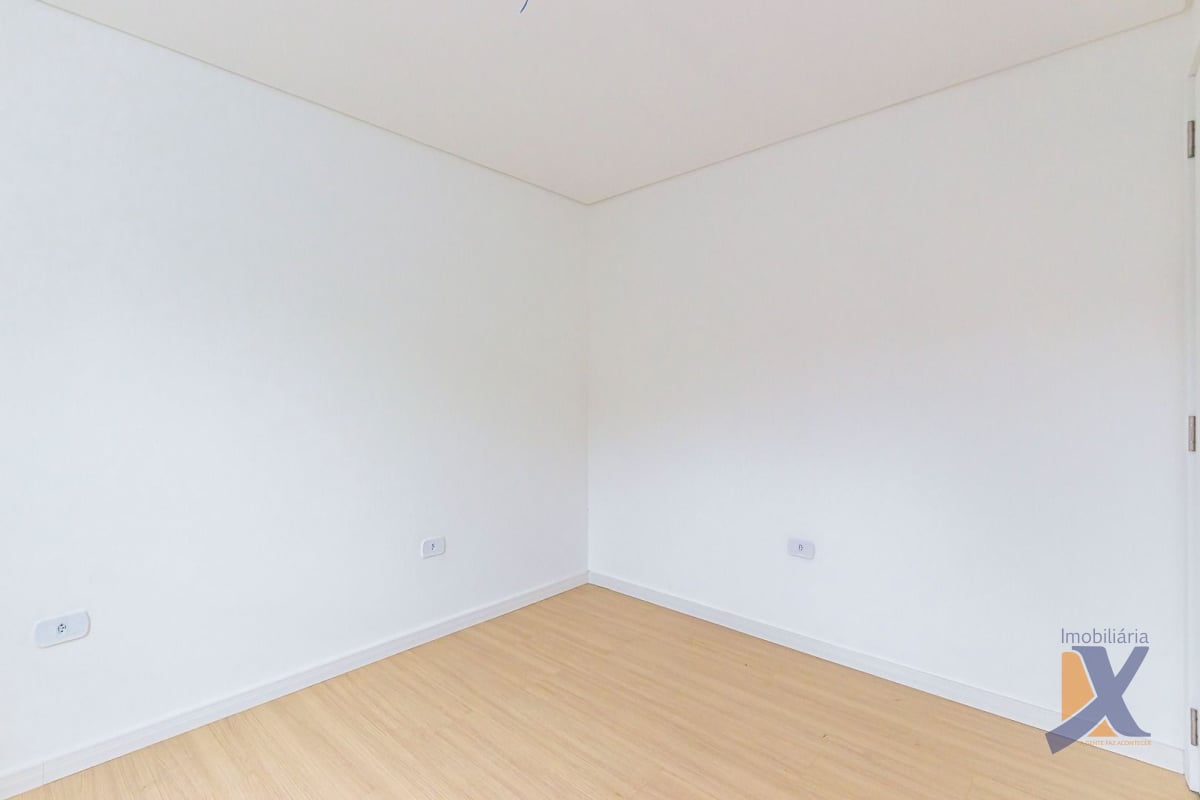 Sobrado com 3 dormitórios à venda, 105 m² por R$ 677.000,00 - Xaxim - Curitiba/PR