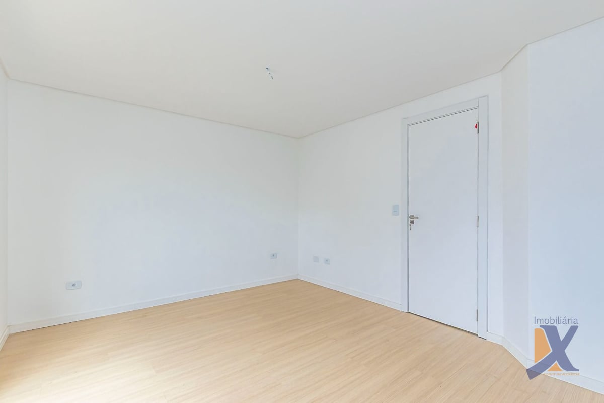 Sobrado com 3 dormitórios à venda, 105 m² por R$ 677.000,00 - Xaxim - Curitiba/PR