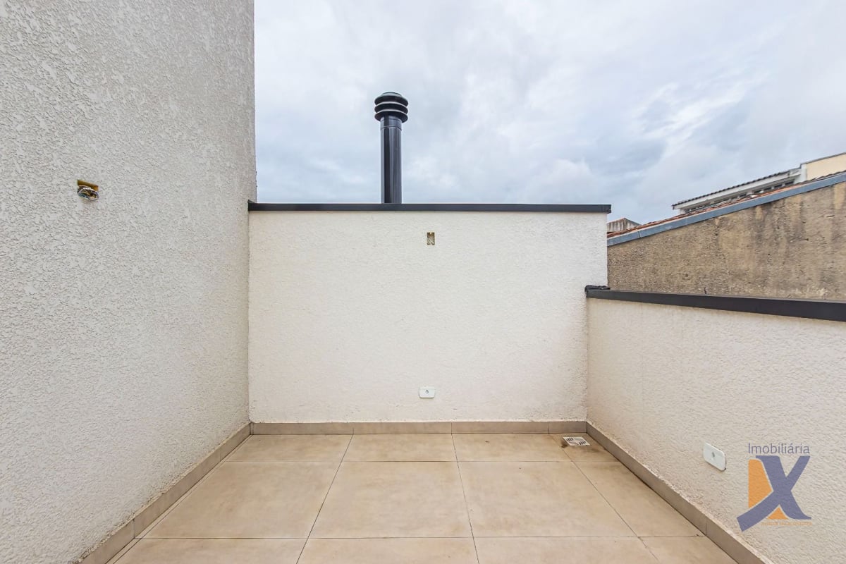 Sobrado com 3 dormitórios à venda, 105 m² por R$ 677.000,00 - Xaxim - Curitiba/PR