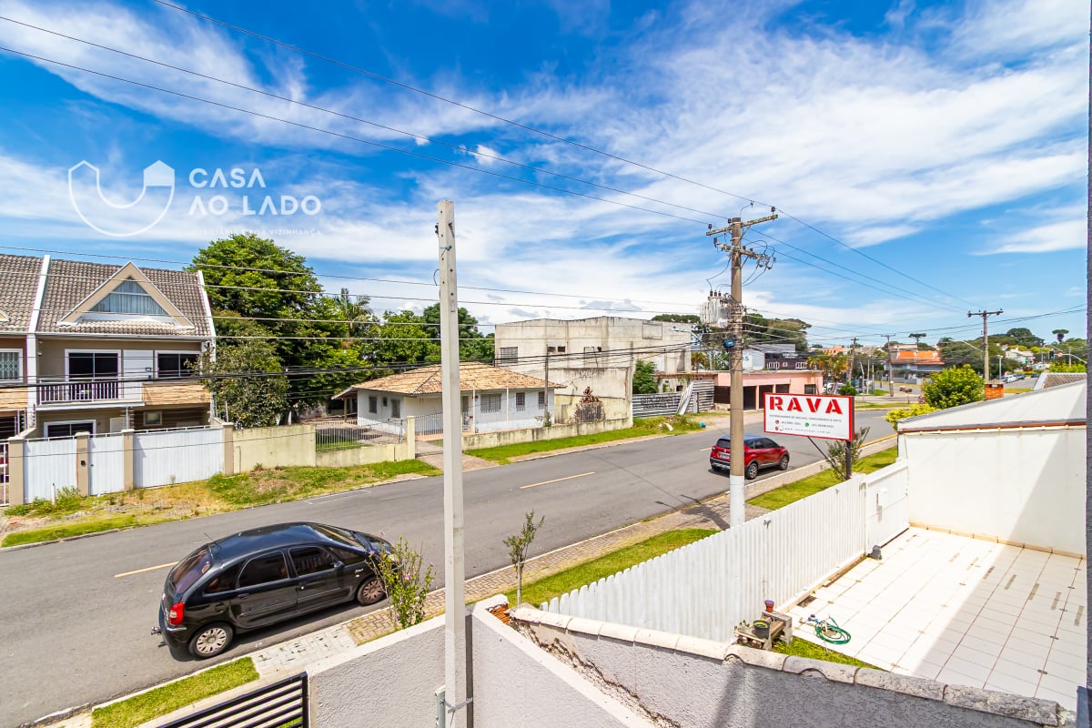 Sobrado 251m² com 3 quartos no Hauer - Curitiba/PR