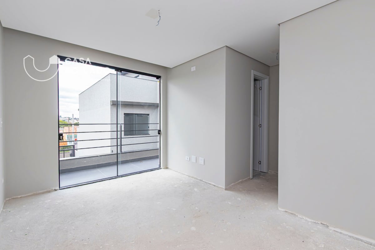 Sobrado 132m² com 3 quartos no Pinheirinho - Curitiba/PR
