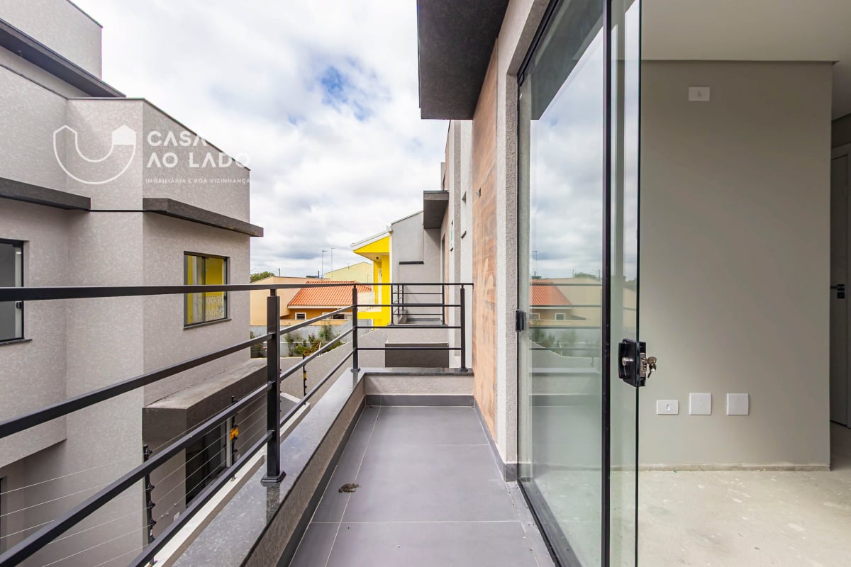 Sobrado 132m² com 3 quartos no Pinheirinho - Curitiba/PR