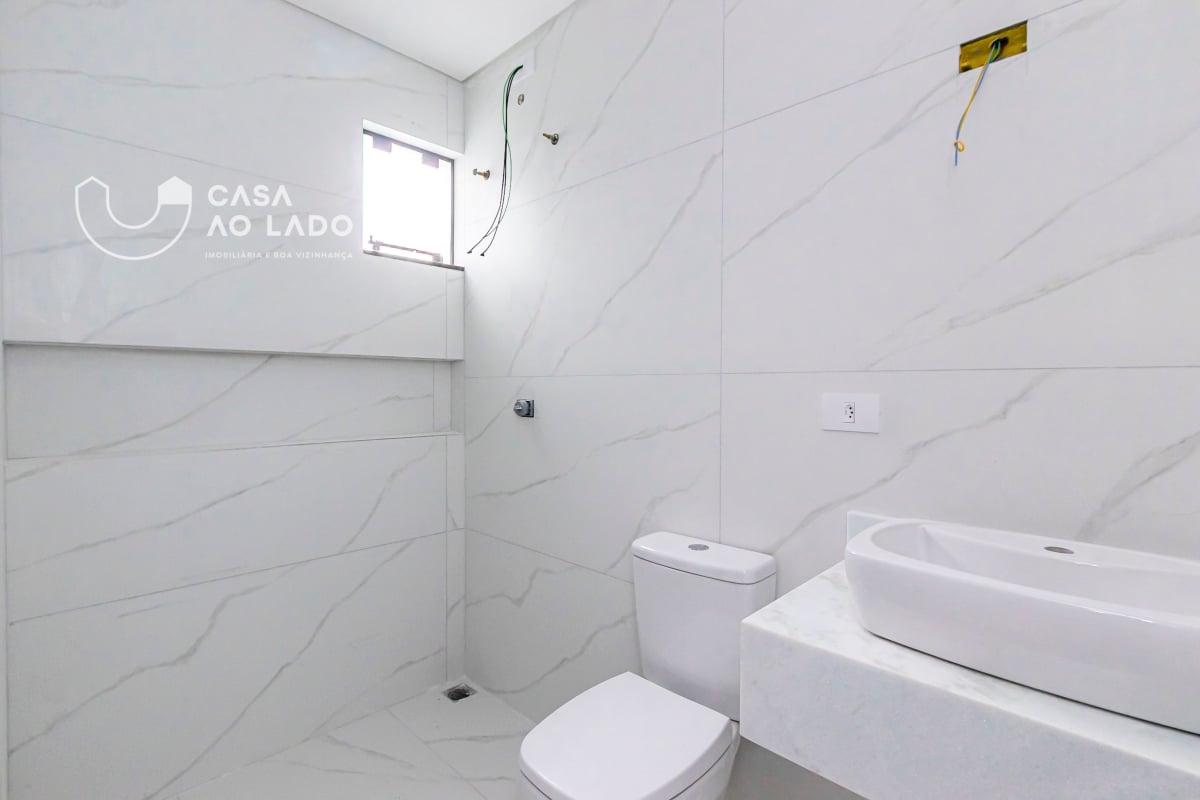 Sobrado 132m² com 3 quartos no Pinheirinho - Curitiba/PR