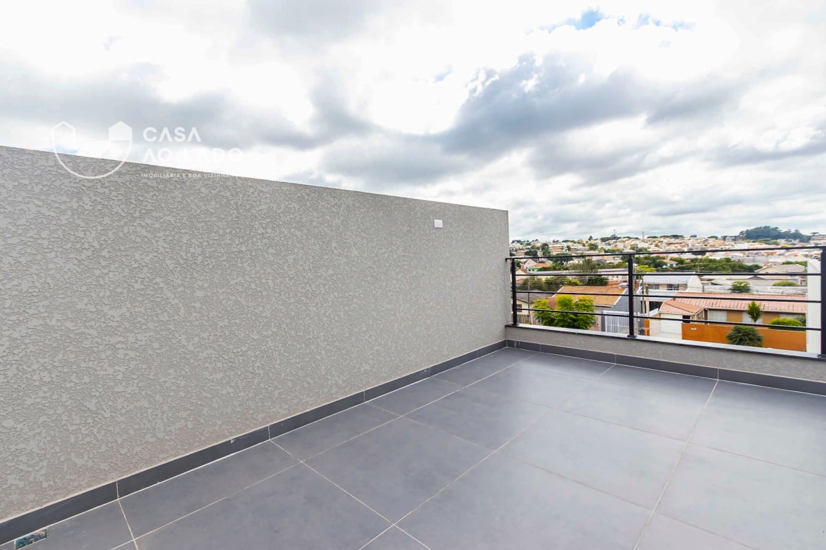 Sobrado 132m² com 3 quartos no Pinheirinho - Curitiba/PR