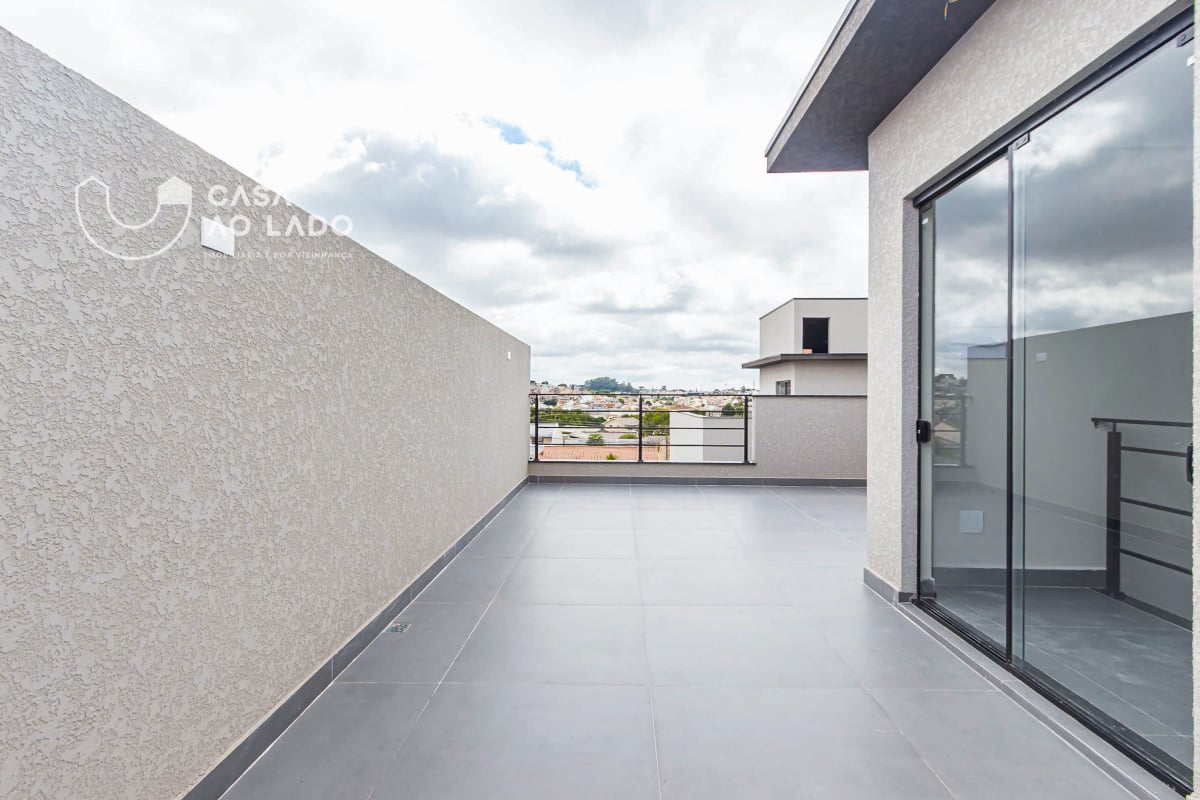 Sobrado 132m² com 3 quartos no Pinheirinho - Curitiba/PR