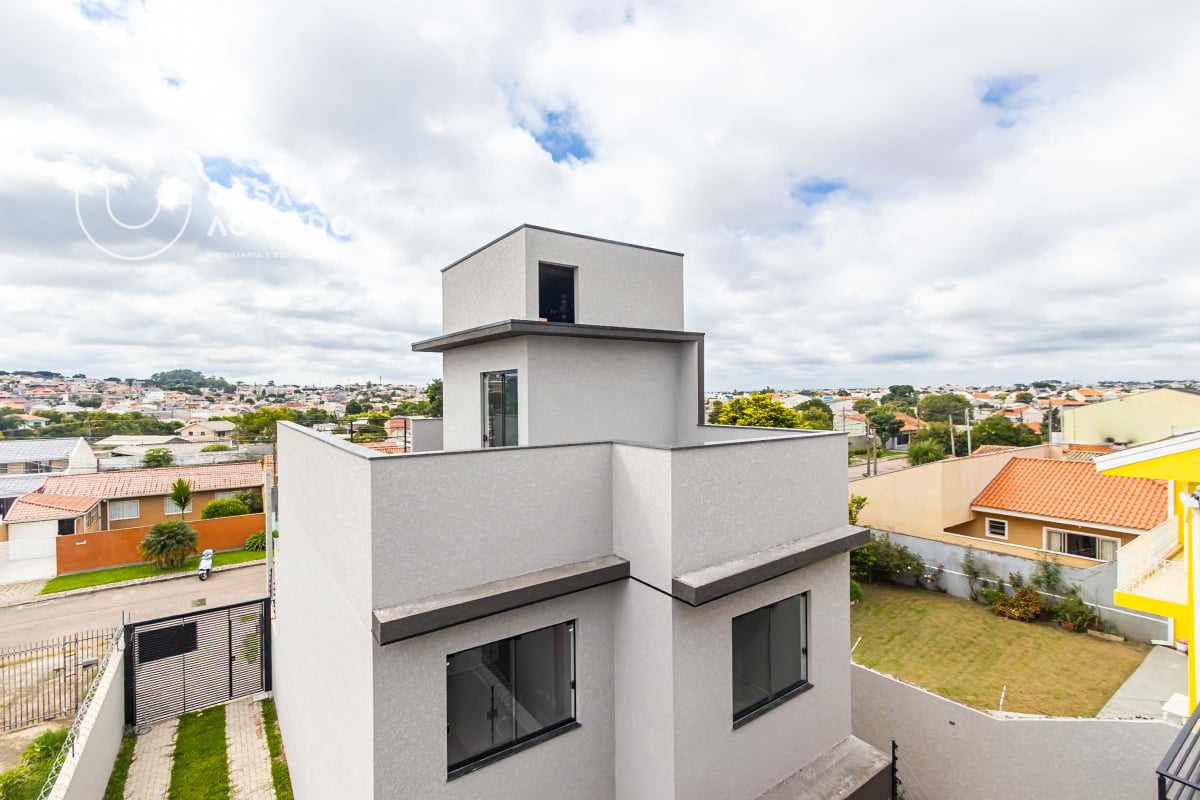 Sobrado 132m² com 3 quartos no Pinheirinho - Curitiba/PR