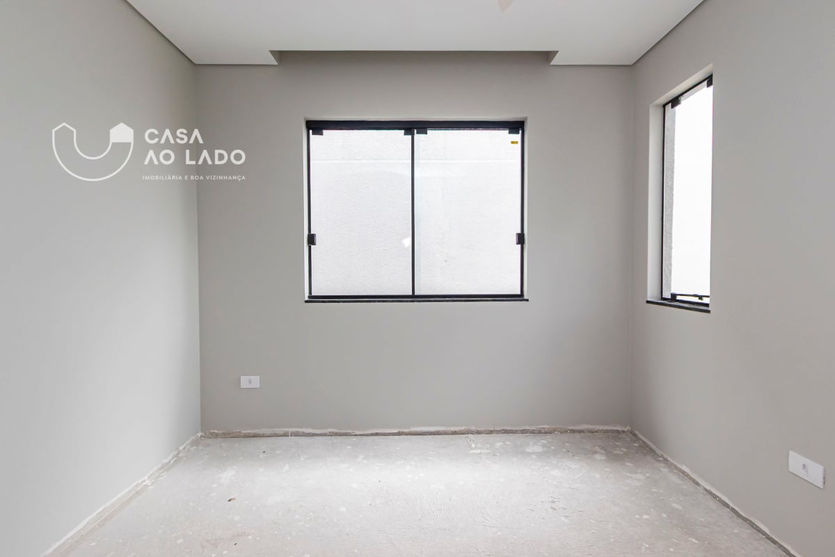 Sobrado 132m² com 3 quartos no Pinheirinho - Curitiba/PR