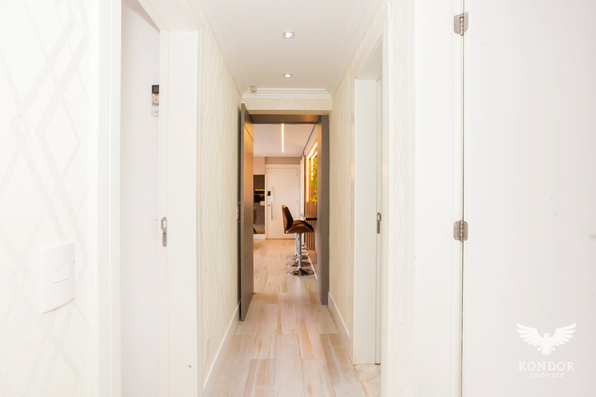 Apartamento com 3 dormitórios à venda com 215,87m² no Le Jardin Portão