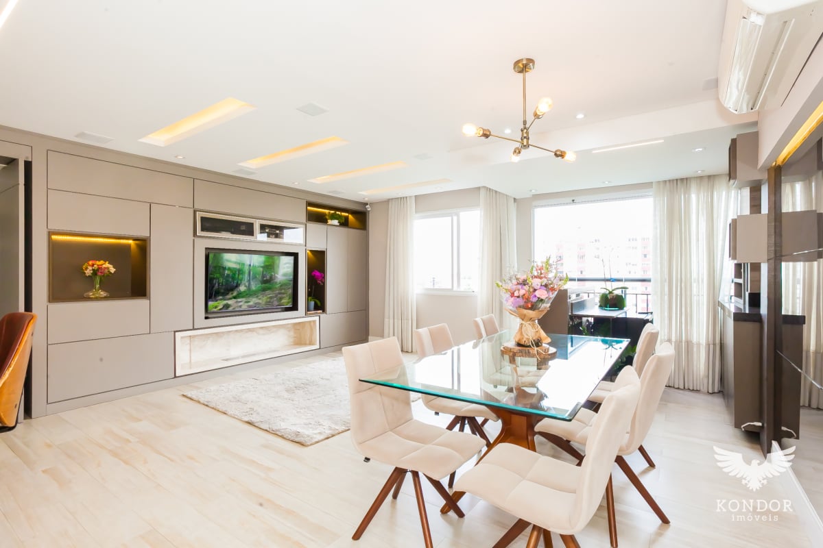 Apartamento com 3 dormitórios à venda com 215,87m² no Le Jardin Portão