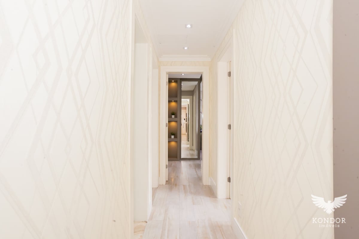 Apartamento com 3 dormitórios à venda com 215,87m² no Le Jardin Portão