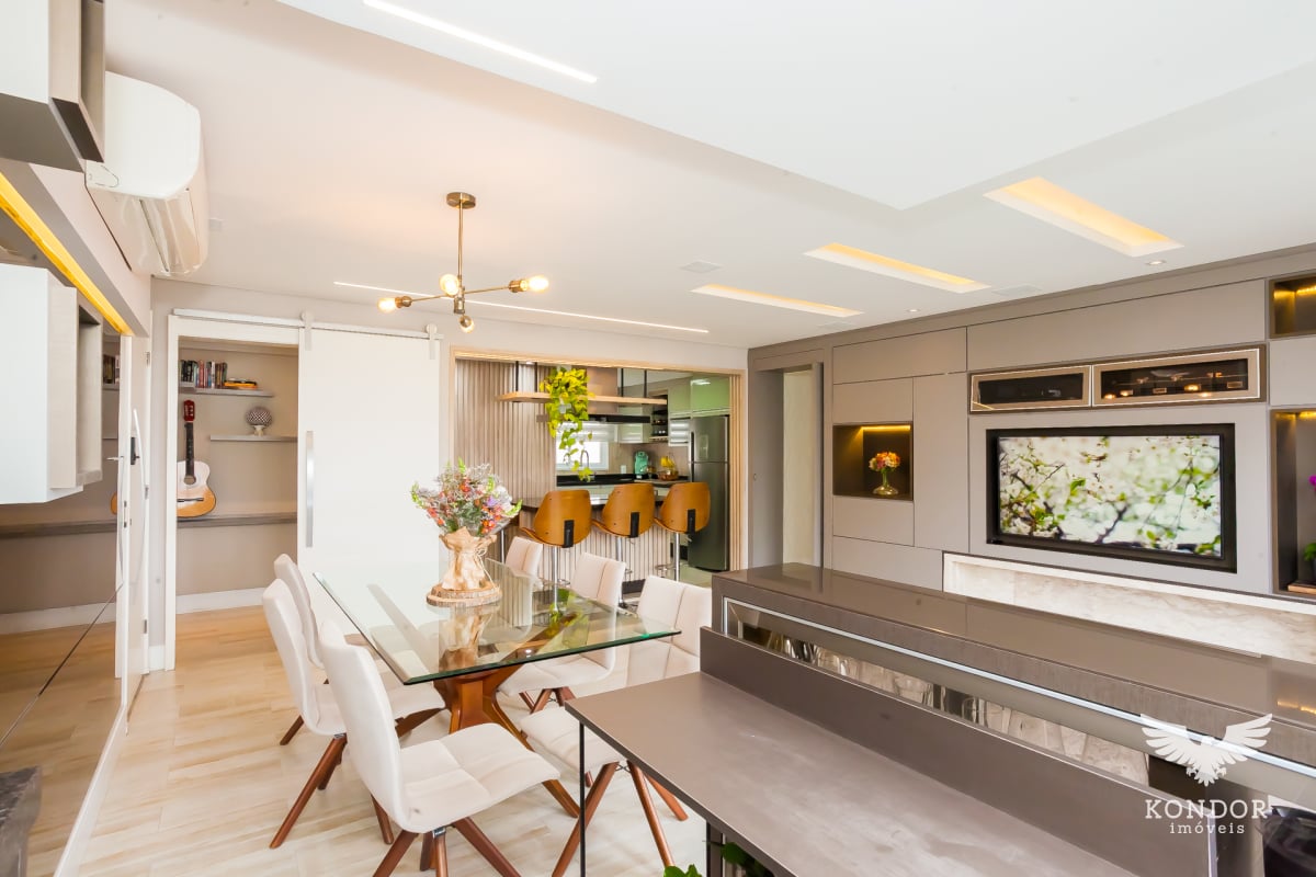 Apartamento com 3 dormitórios à venda com 215,87m² no Le Jardin Portão