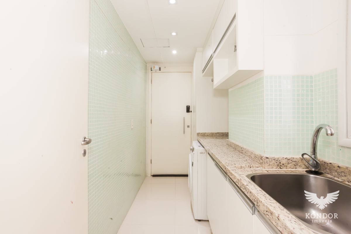 Apartamento com 3 dormitórios à venda com 215,87m² no Le Jardin Portão