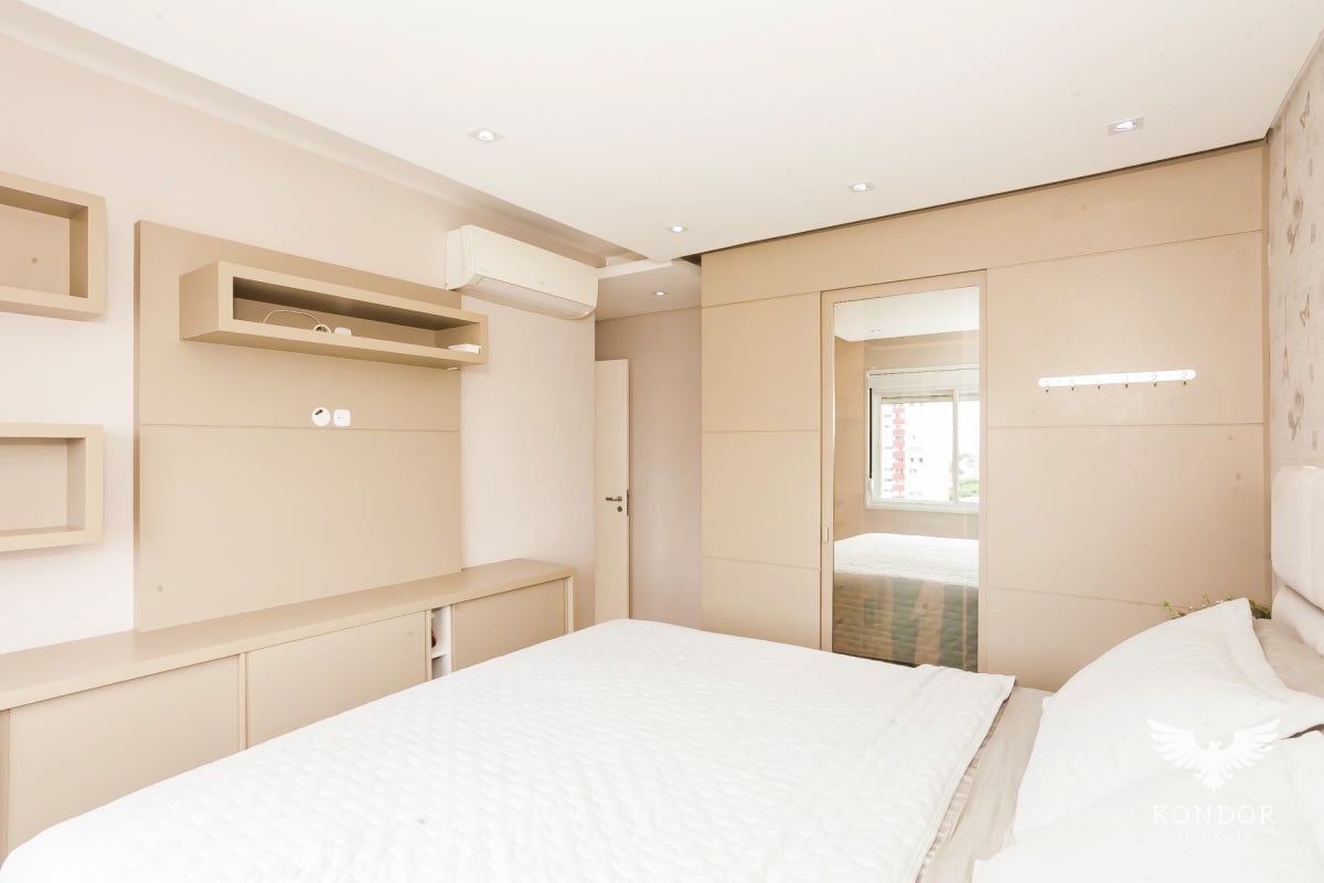 Apartamento com 3 dormitórios à venda com 215,87m² no Le Jardin Portão
