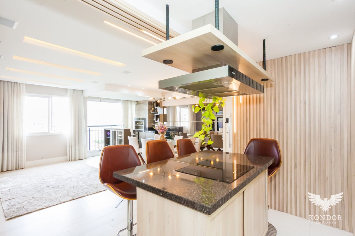 Apartamento com 3 dormitórios à venda com 215,87m² no Le Jardin Portão