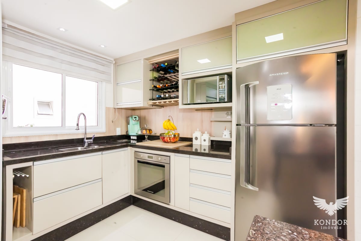 Apartamento com 3 dormitórios à venda com 215,87m² no Le Jardin Portão