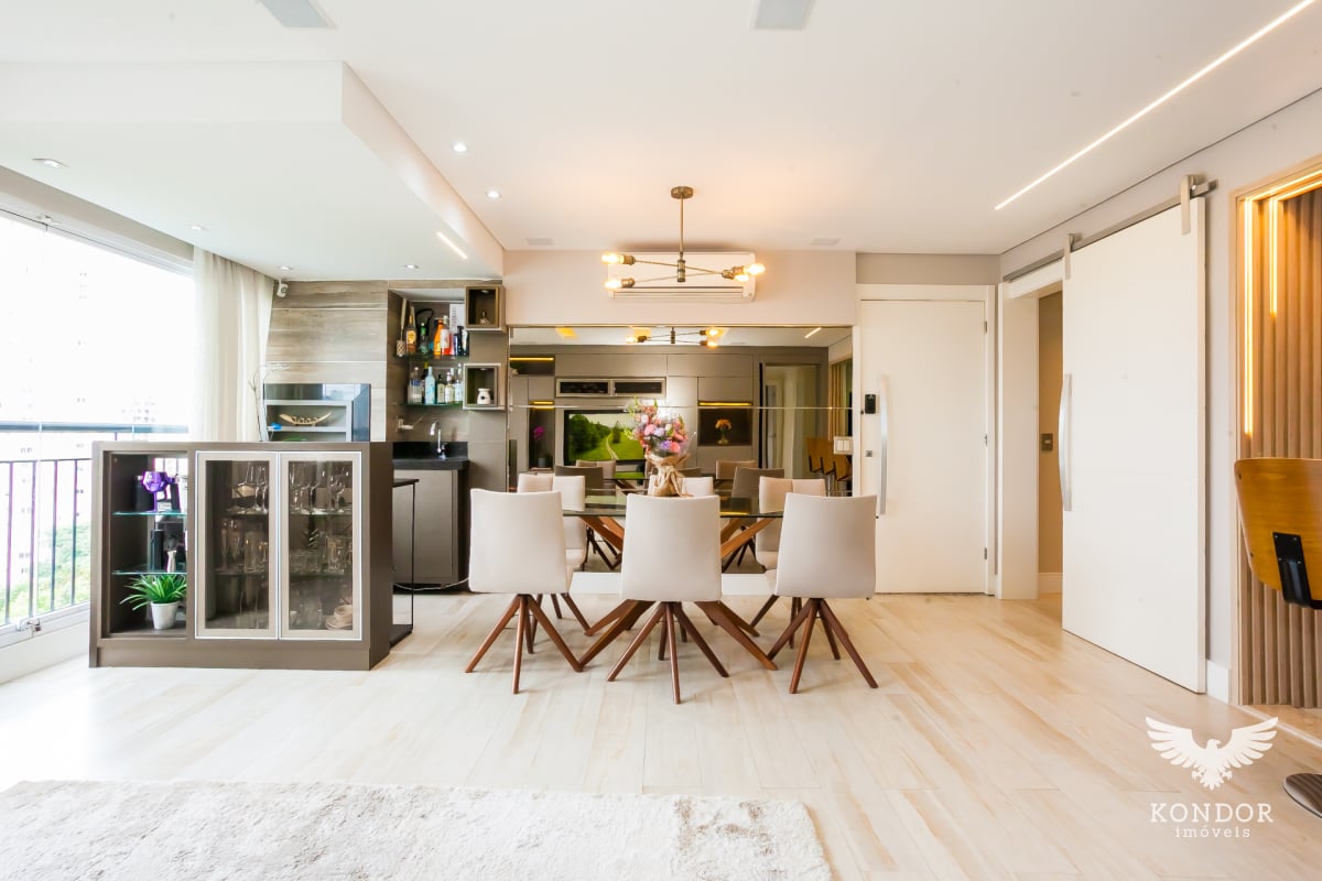 Apartamento com 3 dormitórios à venda com 215,87m² no Le Jardin Portão