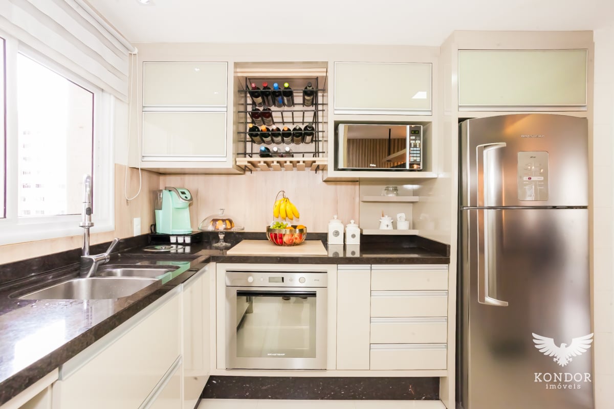 Apartamento com 3 dormitórios à venda com 215,87m² no Le Jardin Portão