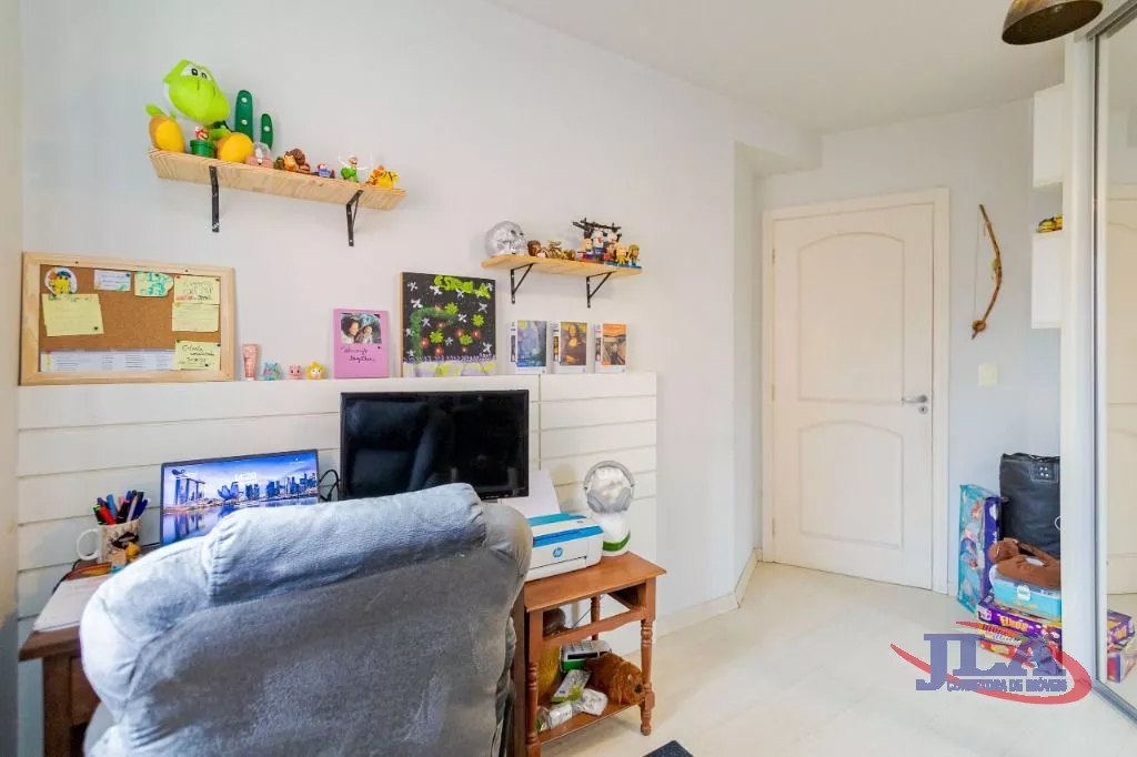 Sobrado com 4 dormitórios à venda, 300 m² por R$ 1.050.000,00 - Pilarzinho - Curitiba/PR