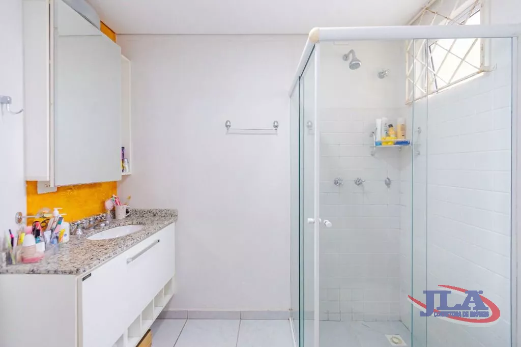 Sobrado com 4 dormitórios à venda, 300 m² por R$ 1.050.000,00 - Pilarzinho - Curitiba/PR