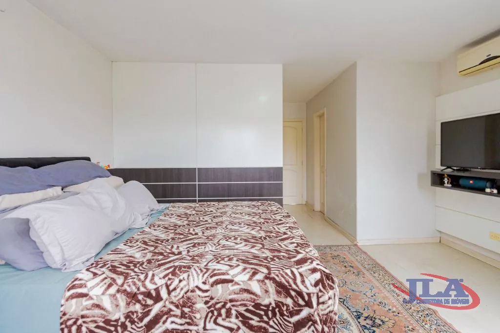 Sobrado com 4 dormitórios à venda, 300 m² por R$ 1.050.000,00 - Pilarzinho - Curitiba/PR