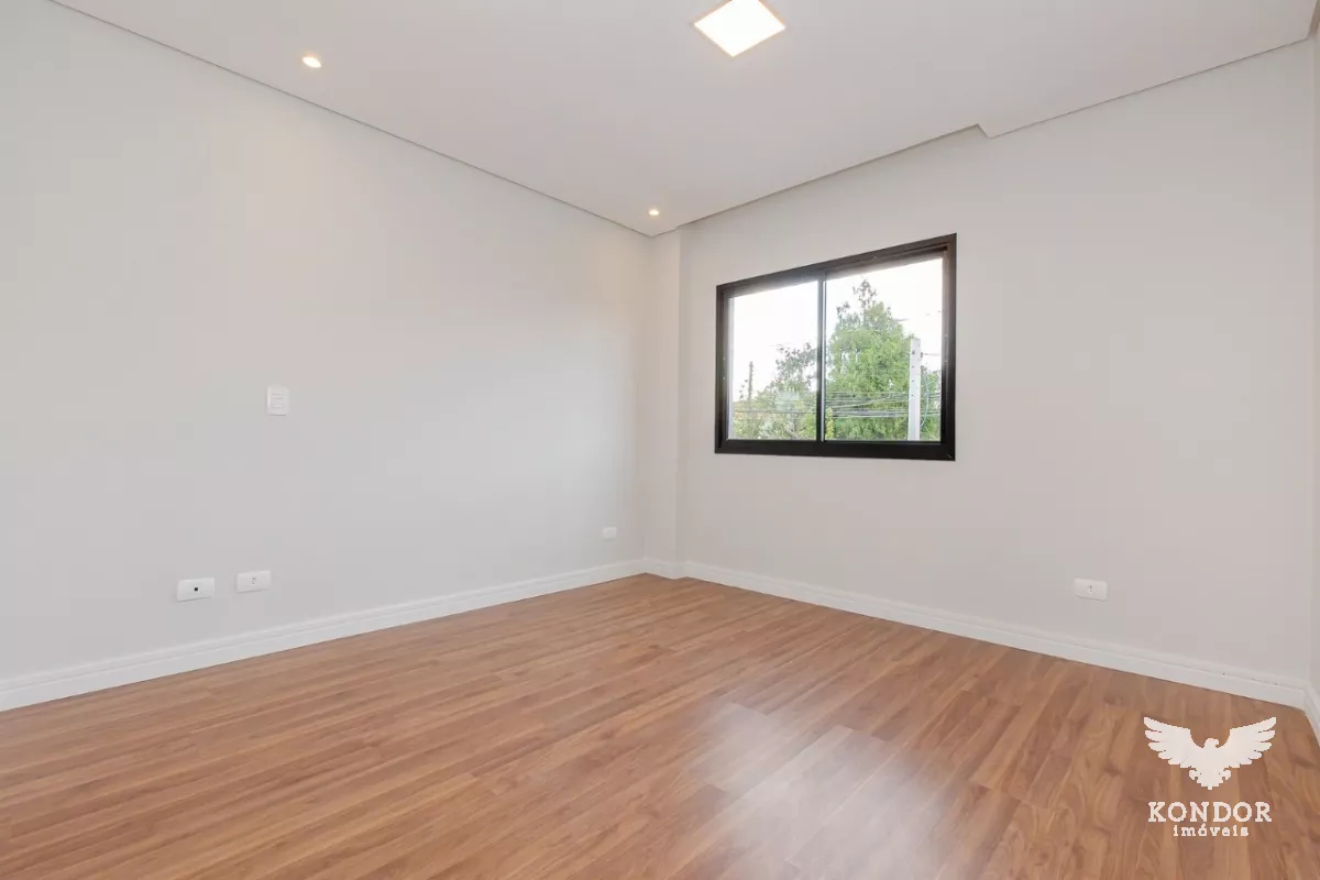 Sobrado em SANTA FELICIDADE de 150,50 m²