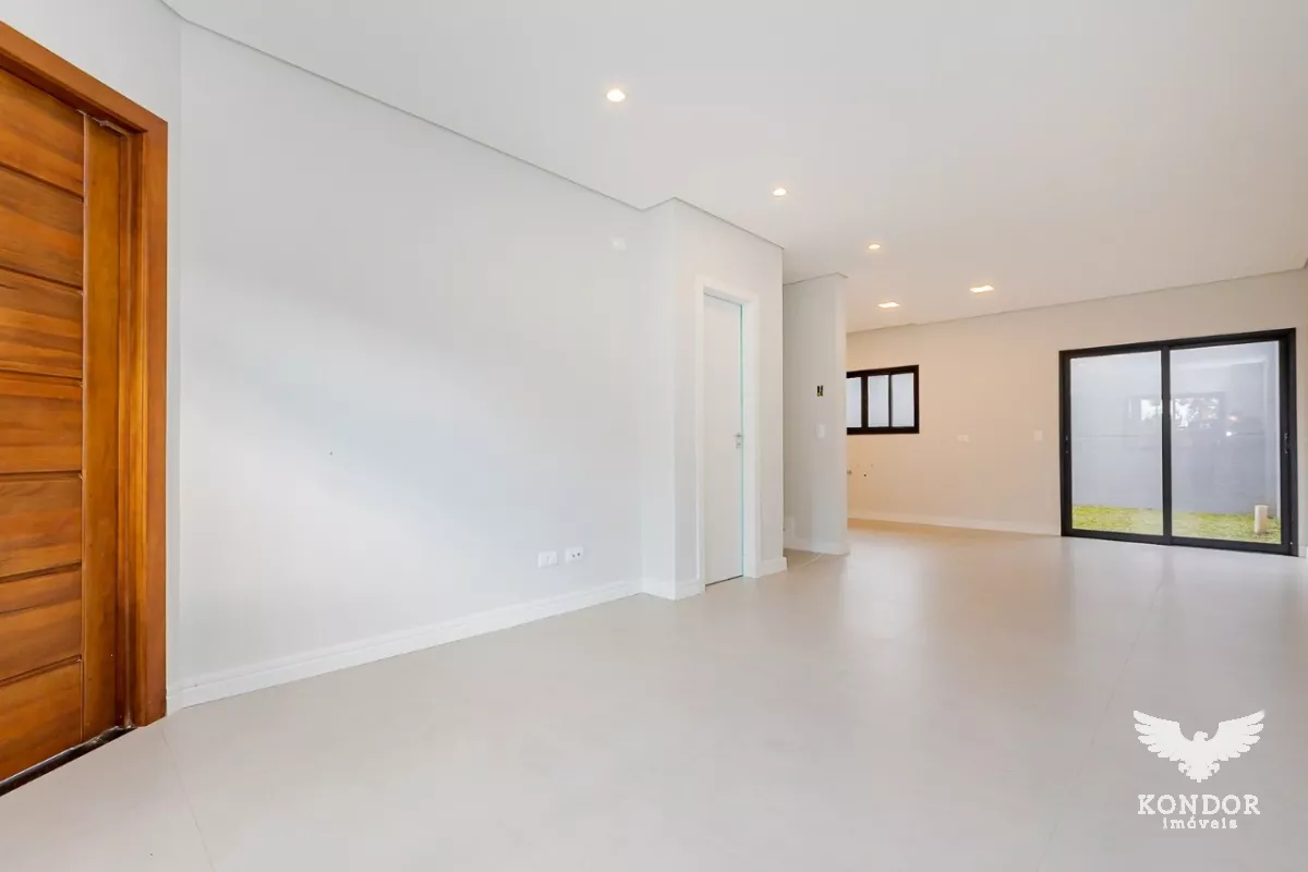 Sobrado em SANTA FELICIDADE de 150,50 m²
