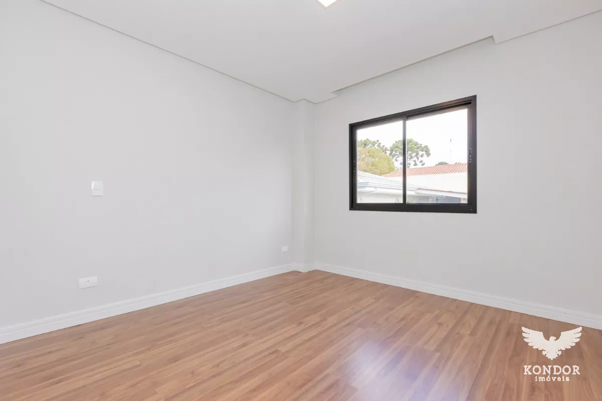 Sobrado em SANTA FELICIDADE de 150,50 m²