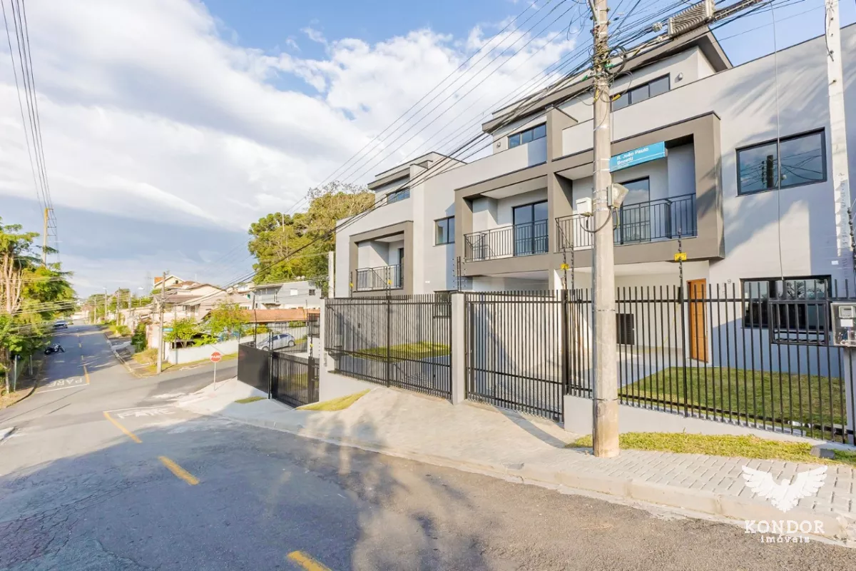 Sobrado em SANTA FELICIDADE de 150,50 m²