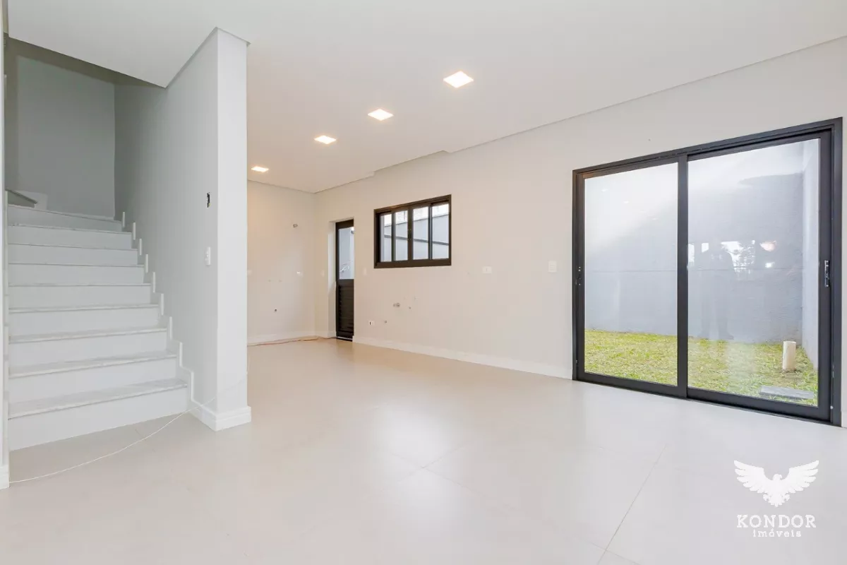 Sobrado em SANTA FELICIDADE de 150,50 m²