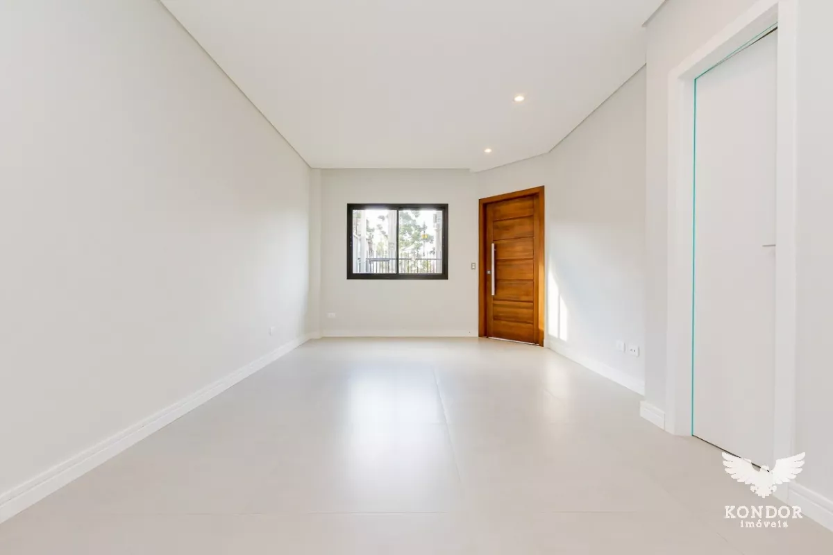 Sobrado em SANTA FELICIDADE de 150,50 m²