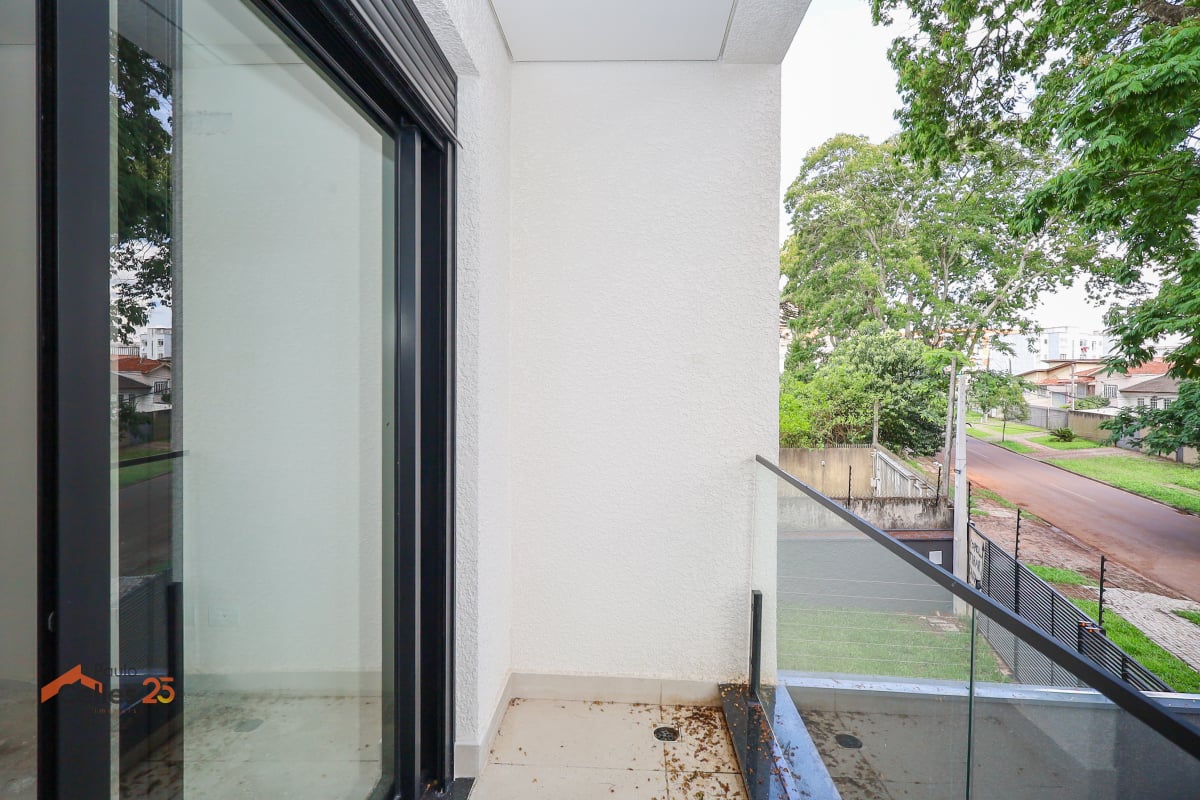 Sobrado a Venda 3 Quartos Harmony Residencia Curitiba