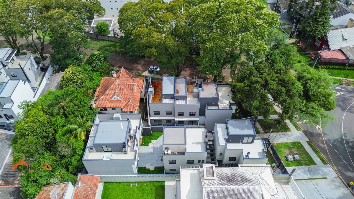 Sobrado a Venda 3 Quartos Harmony Residencia Curitiba