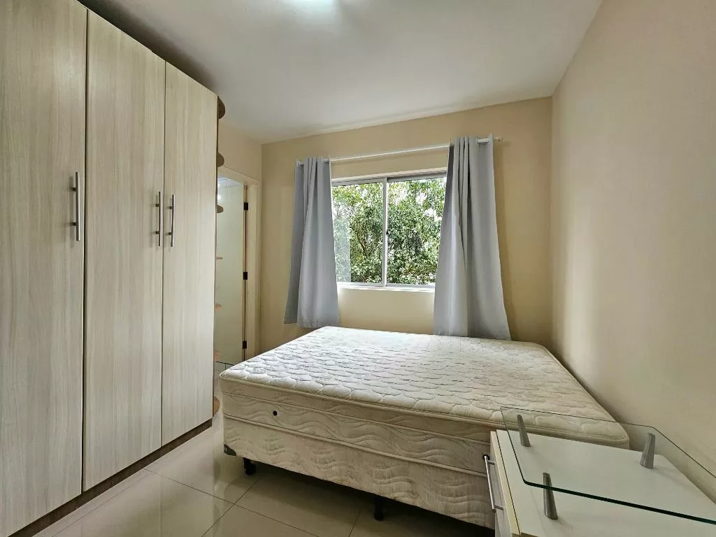 Apartamento com 1dormitório para vender com 33,41m² no Ed. Sessimbra, bairro Portão