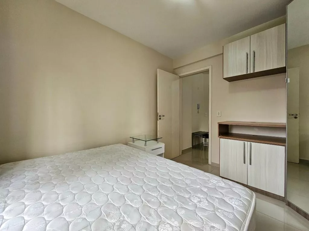 Apartamento com 1dormitório para vender com 33,41m² no Ed. Sessimbra, bairro Portão