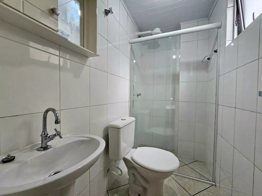 Apartamento com 1dormitório para vender com 33,41m² no Ed. Sessimbra, bairro Portão