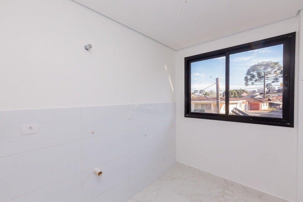 Sobrado Triplex Abranches