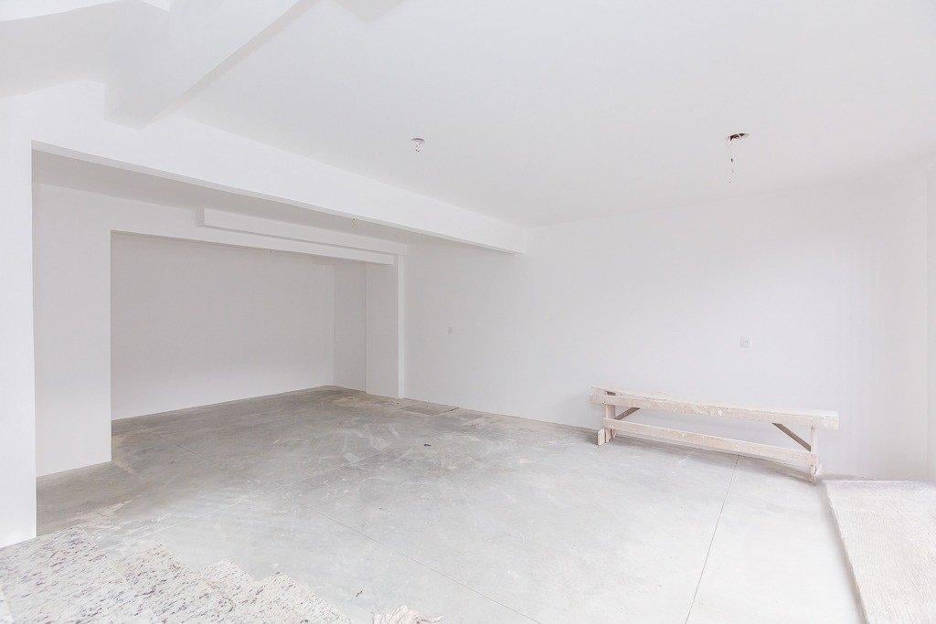 Sobrado Triplex Abranches