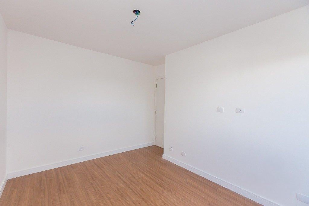 Sobrado Triplex Abranches