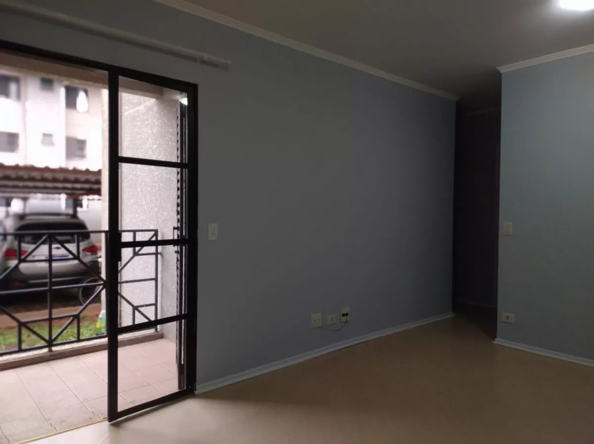 Apartamento 3 quartos com suíte e sacada no Guabirotuba, Curitiba