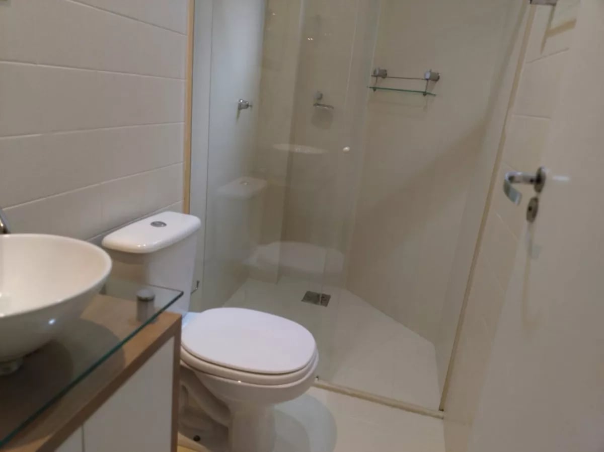 Apartamento 3 quartos com suíte e sacada no Guabirotuba, Curitiba