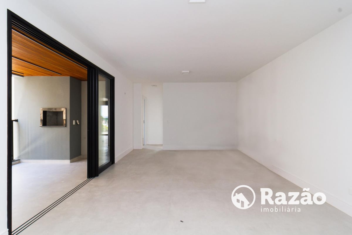 EXCELENTE APARTAMENTO COM 3 SUÍTES - NOVO - ÁREA TOTAL 158,40m² - ÁGUA VERDE - REF 5973