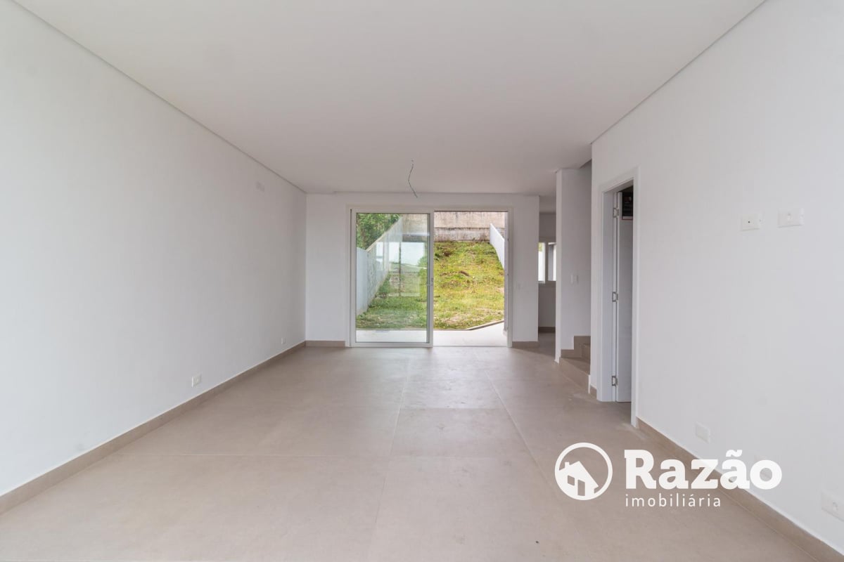 SOBRADO COM 3 SUÍTES - ÁREA TOTAL 184,90m² - SANTA FELICIDADE - REF 5996
