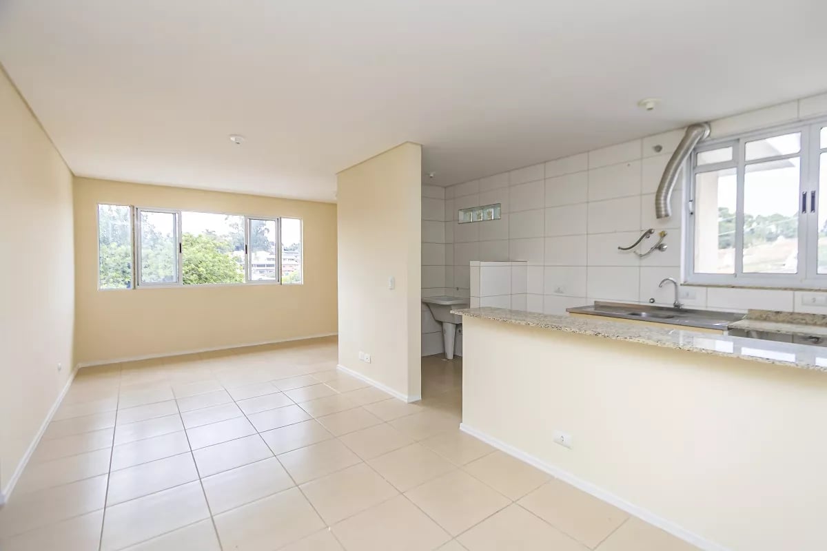 Sobrado em condominio com 103m² em Piraquara